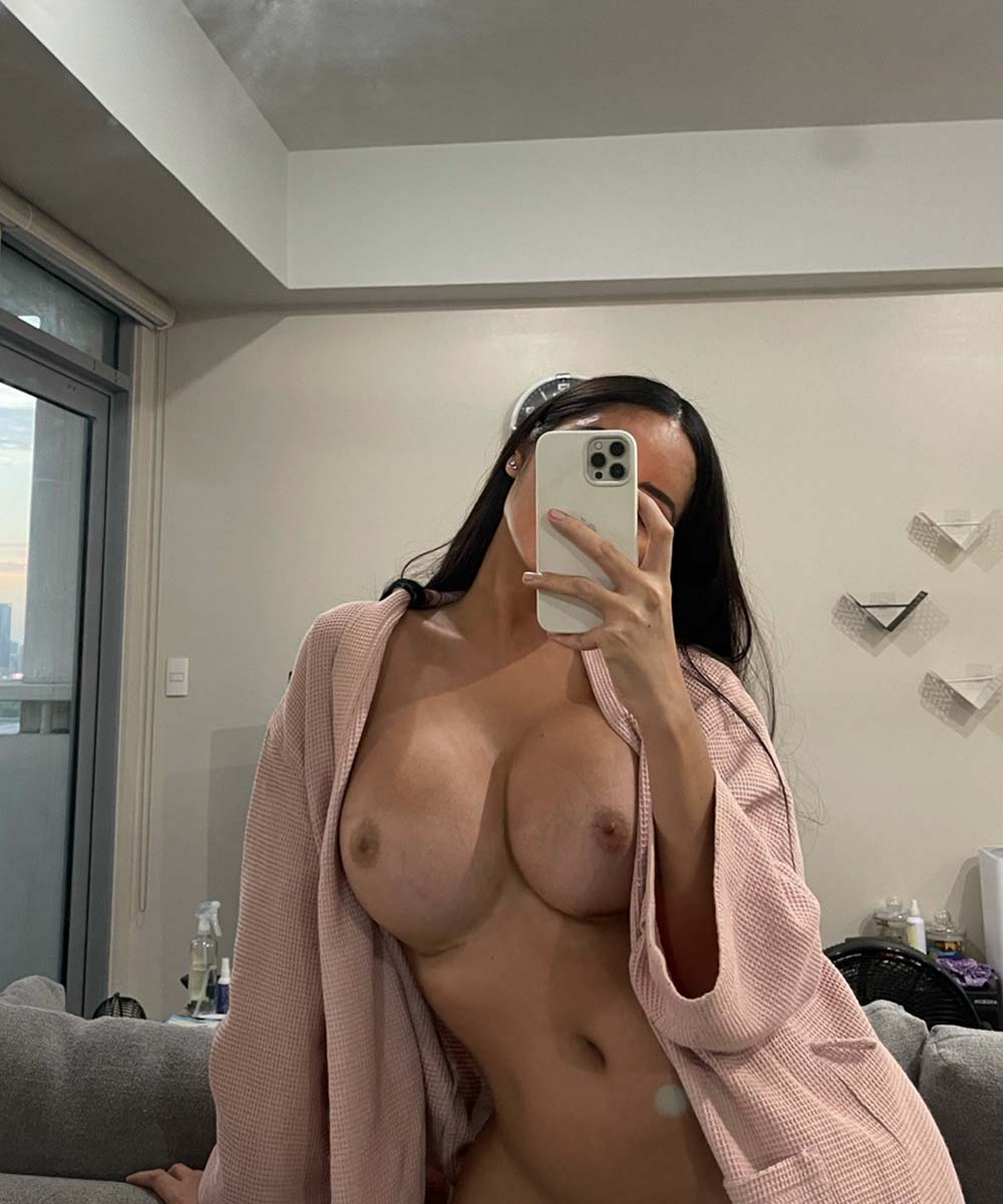 Angela Castellanos naked in Bansi