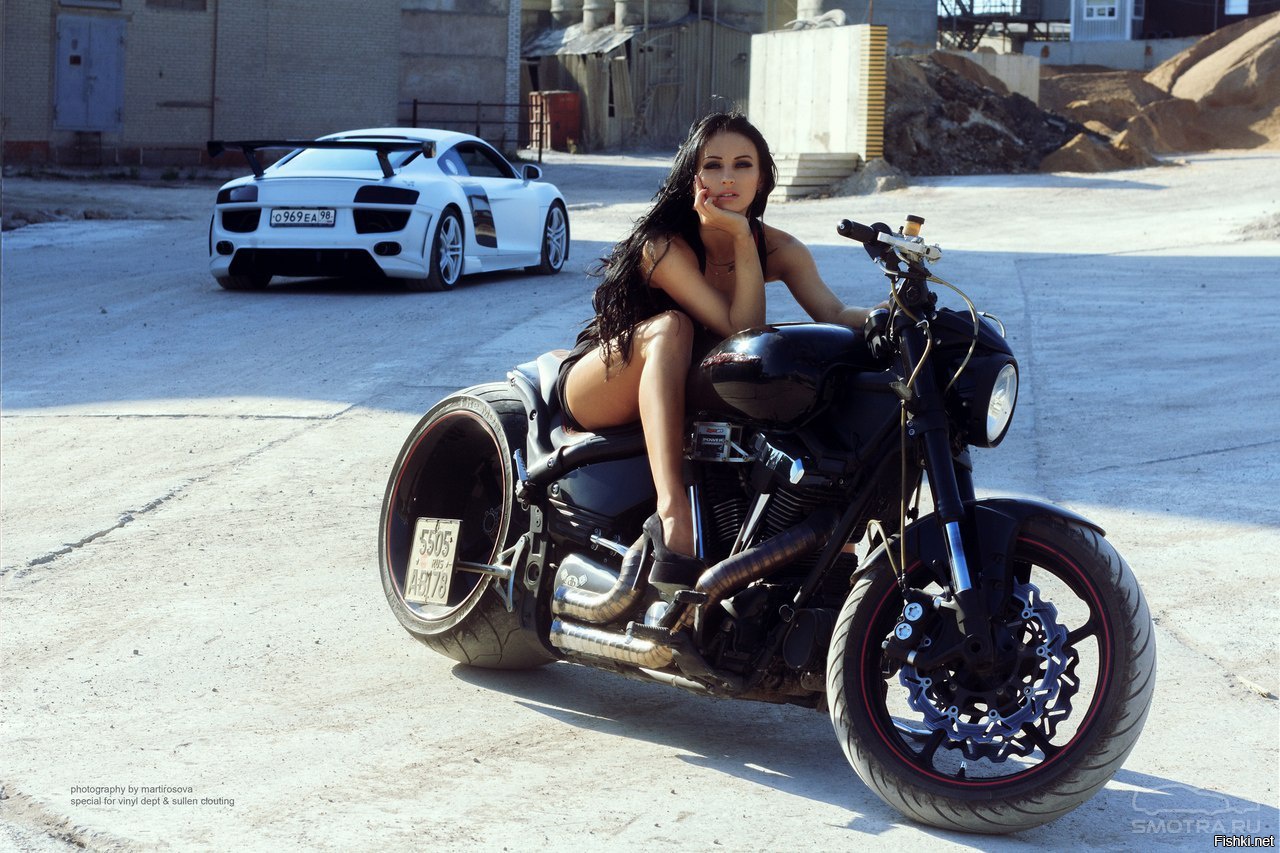 Sexy model Brunettes on a motorcycle in Bansi