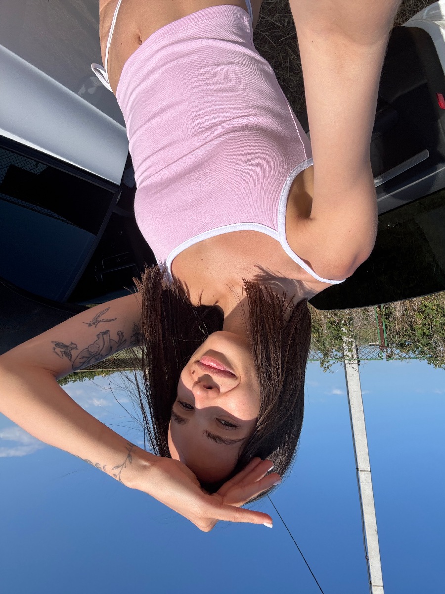 Sexy model Tina in Bansi